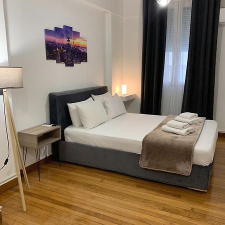 Aura Apartment At Kolonaki เอเธนส์ ภายนอก รูปภาพ